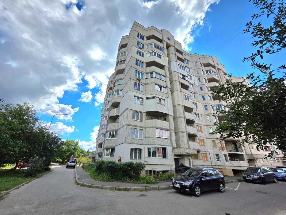 Терміновий продаж 2 к квартири Святопетрівське 72м.кв. переуступка