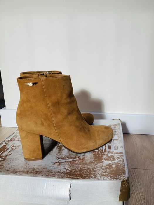 Botki skórzane venezia camel
