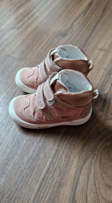 Buty dziewczęce Bartek rozmiar 21