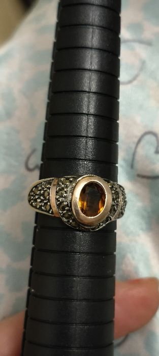 Anel antigo em prata com pedras marcassitas