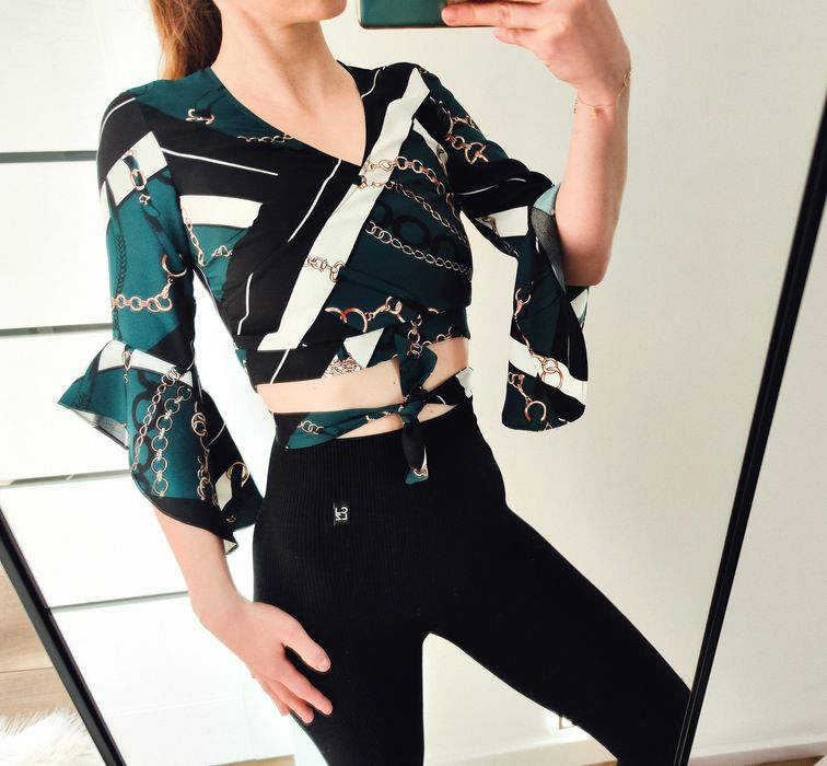 Top Crop wiązany Missguided