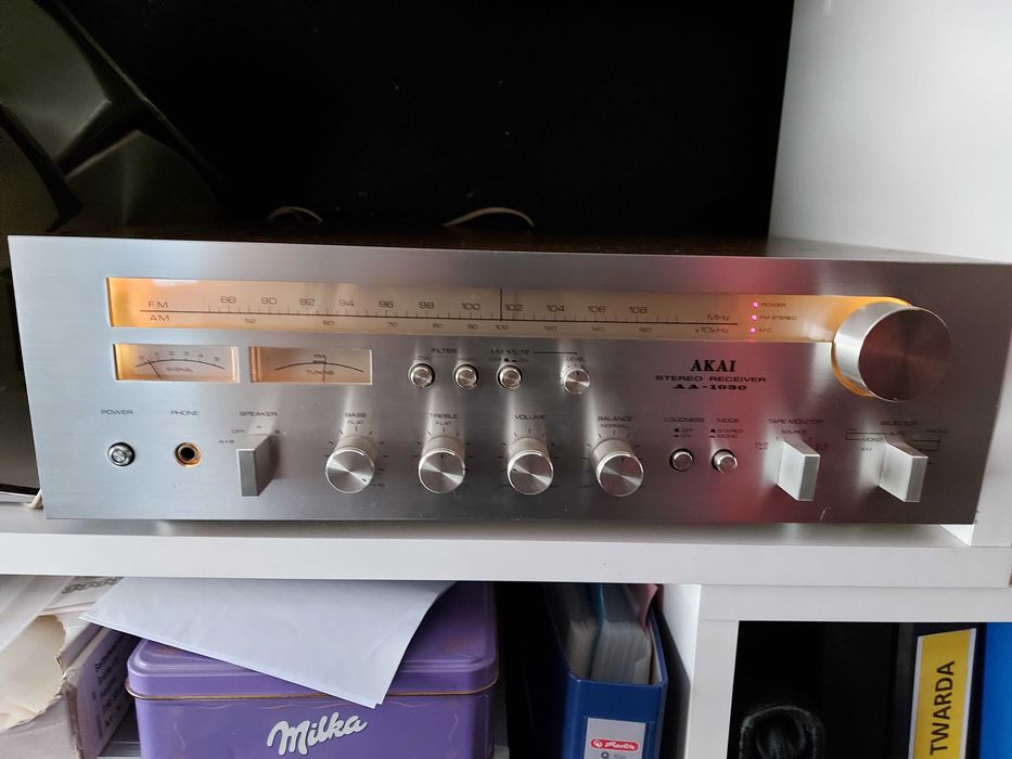 amplituner stereo Akai AA-1030