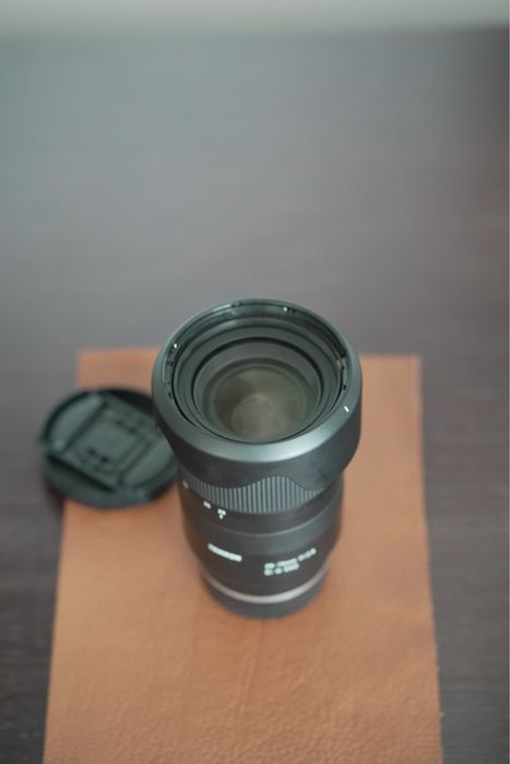 lente tamron 28-75mm f/2.8 di iii rxd para sony e-mount - como nova