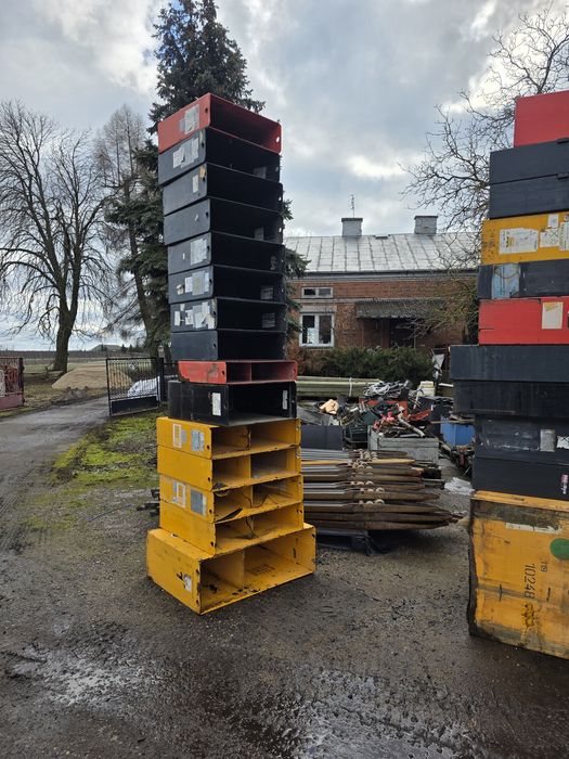 METALOWA SKRZYNIA Balast obciążnik do Ciągnika .