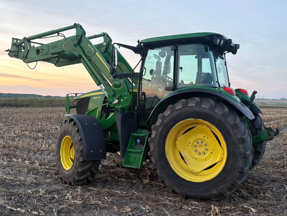 Ciągnik rolniczy john deere 6115 rc ładowacz czołowy