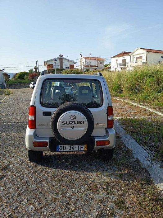 Suzuki Jimny — fotografia 4