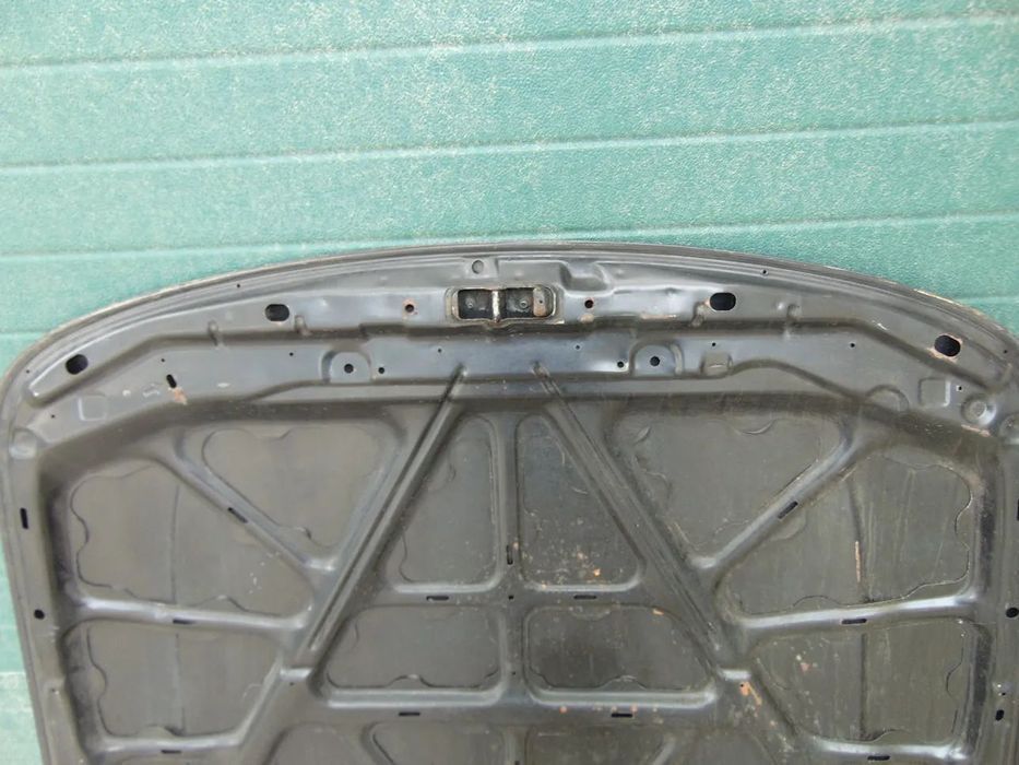 Nissan 100 NX capot " usado em bom estado