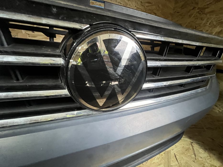 Передній бампер PASSAT B8 2019 - 2024 новий