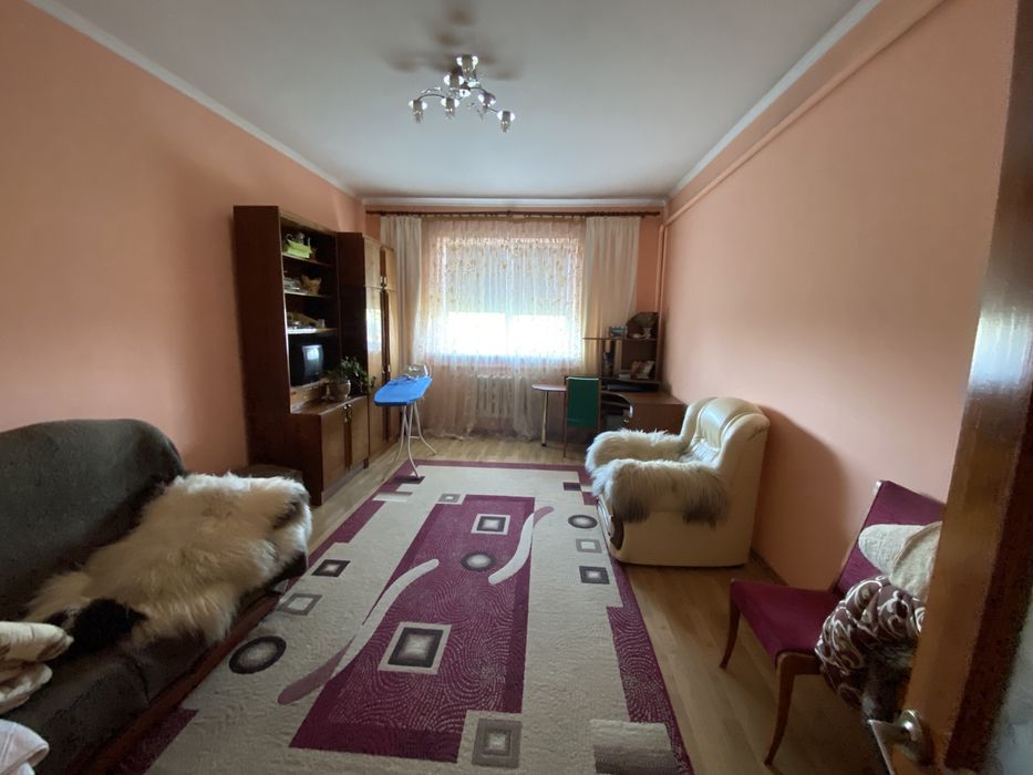 Будинок, особняк 15 хв від Львова 25 сотих , 364/166/19. с.Ременів.