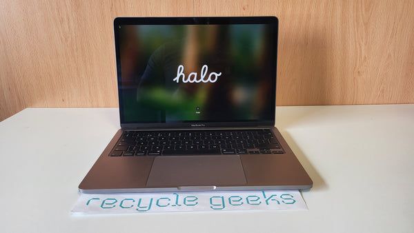 Apple Macbook Pro A2289 2020 13,3'' i5 16GB Ram 256GB macOS Tahoe (grey) — Grade A