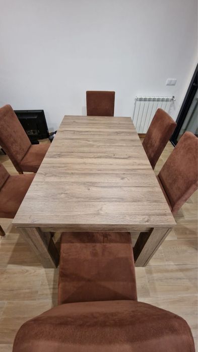 Mesa de Jantar (Extensivel) com cadeiras - conjunto