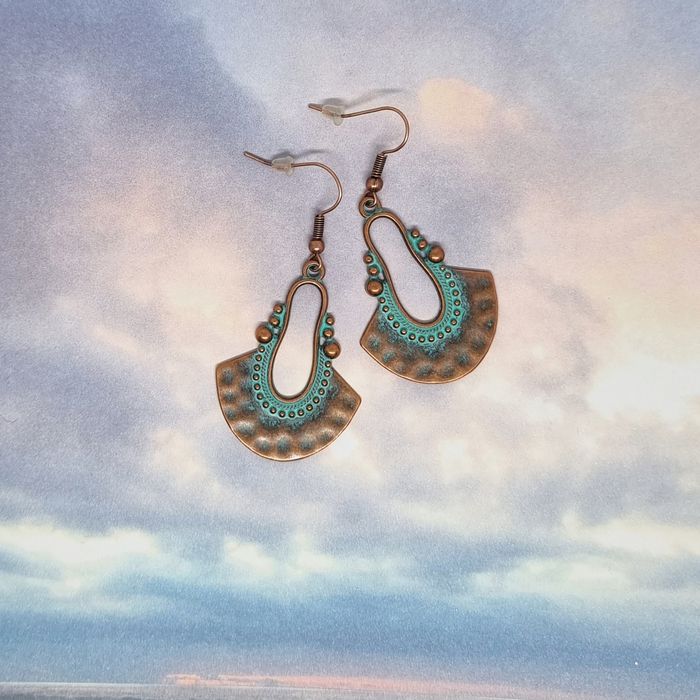 Wiszące kolczyki patyna boho retro secesja