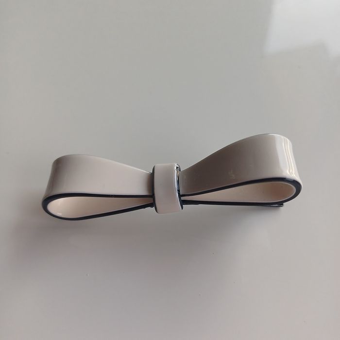 Presilha Laço Elegante