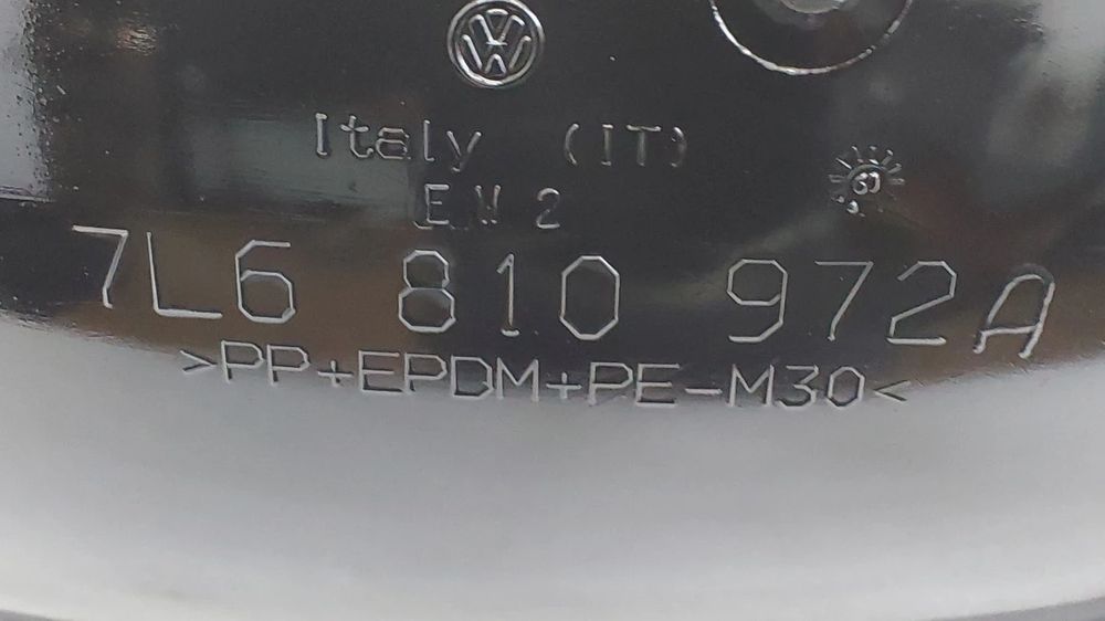 Cava roda trás direita VOLKSWAGEN Touareg (7L)