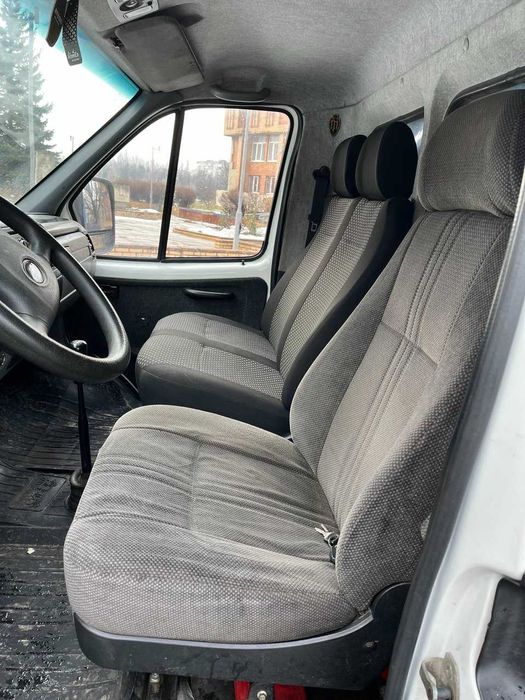 Продам ГАЗ 2705-1414  2007 г/в. V-2.7 Дизель