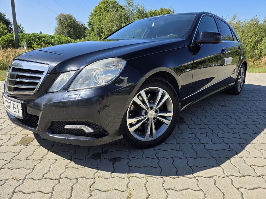 Mercedes-Benz  E350 W212