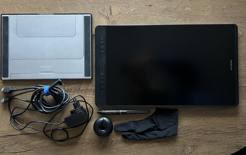 Tablet graficzny 15.6" HUION Kamvas Pro 16