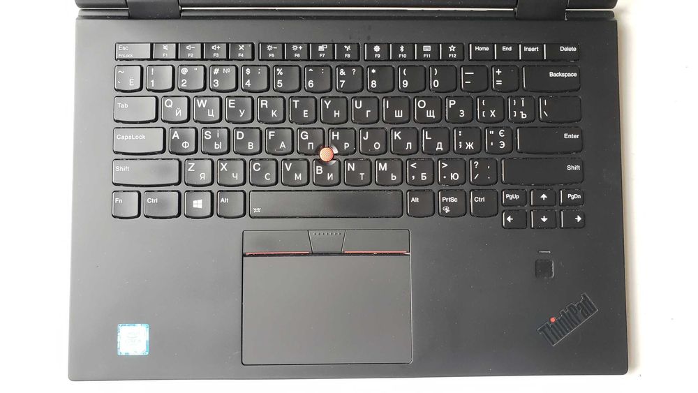 Ноутбук трансформер Lenovo ThinkPad X1 Yoga G3 14" IPS 2560x1440 i5-8350U 8ГБ LPDDR3 256ГБ SSD