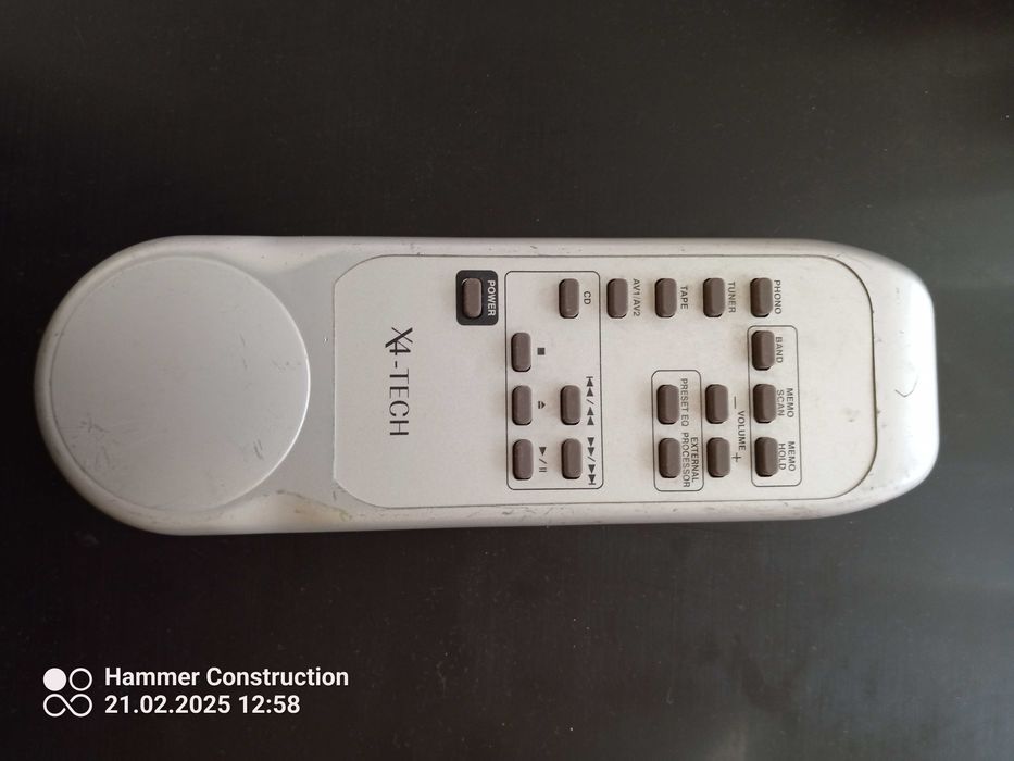 Sprzedam Super CD X4-TECH  S-1000 z oryg. pilotem.