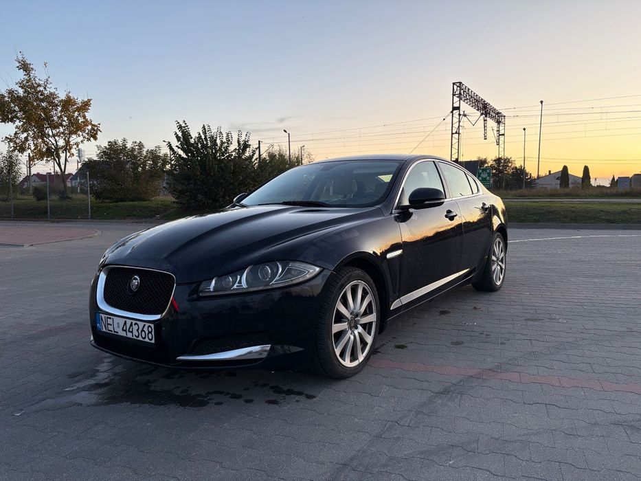 Jaguar XF