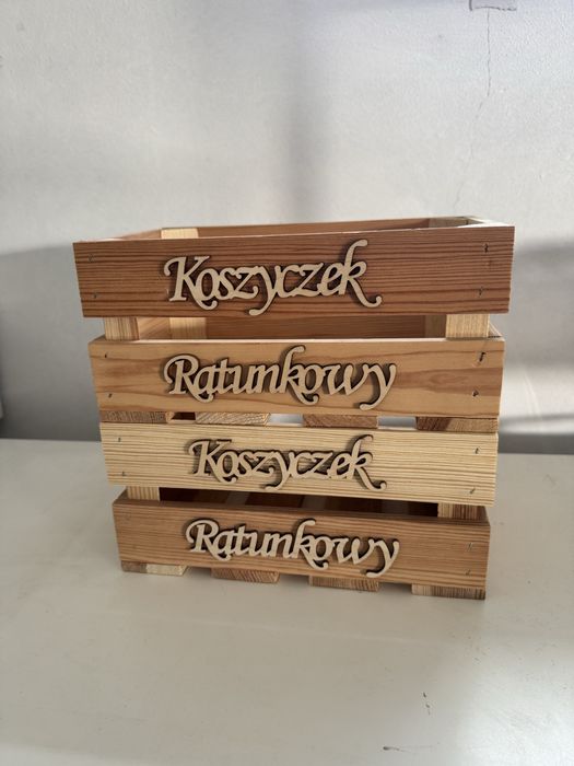 Koszyczki ratunkowe skrzynki ratunkowe wesele ślub przechowywanie