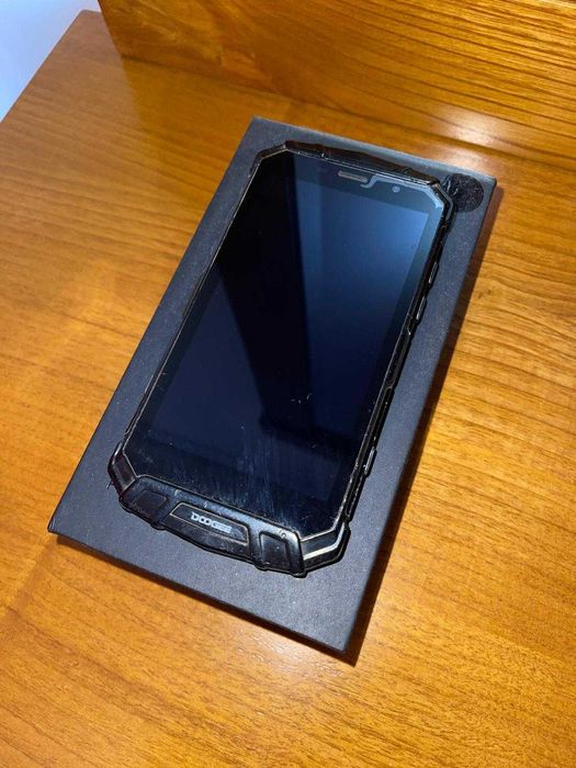 Telemóvel P/ Peças DOOGEE S60