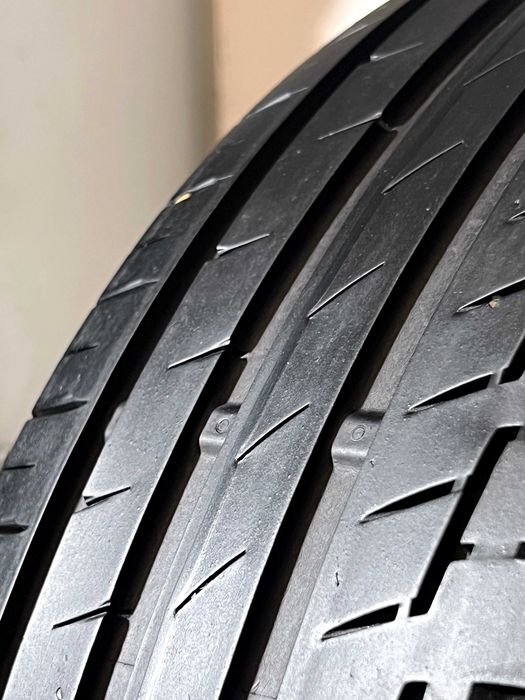 Pneus Continental Premium Contact 6 - 215/50/17 - Como NOVOS