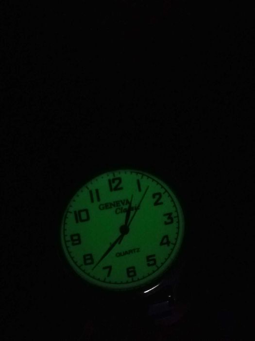 Годинник Geneva Classic