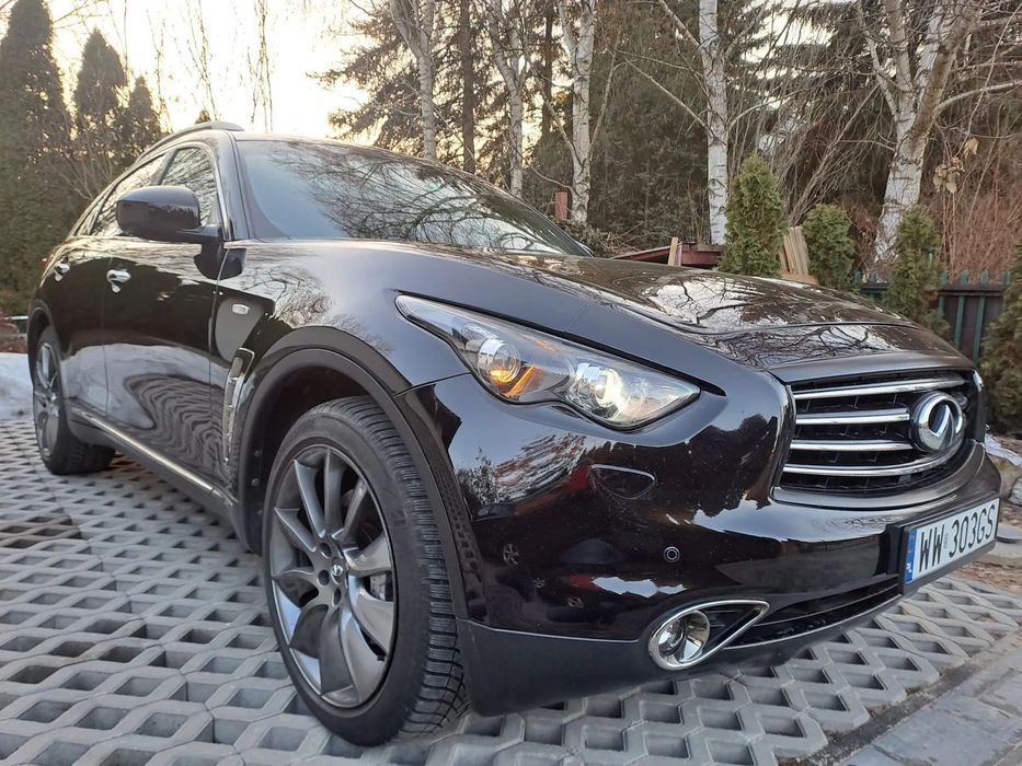 Infiniti QX70 Infiniti QX70 S Premium 3.0d 238KM 2015r /4x4/ Top wersja / Szwajcaria