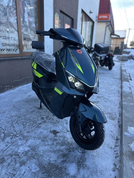 Електроскутер Yadea GT25