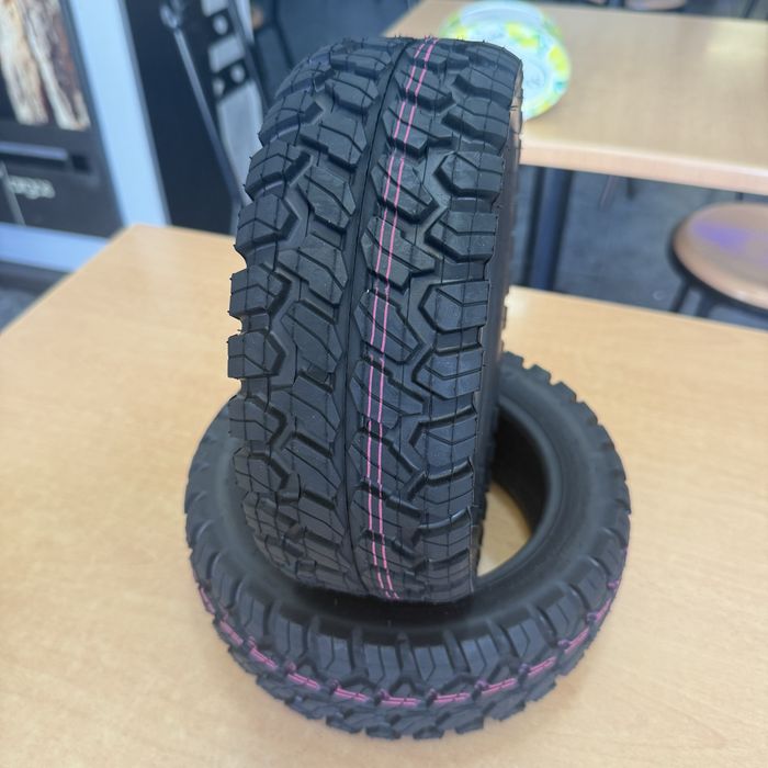 Pneus trotinete 10x2.75-6.5 novos 90/65-6.5 novos