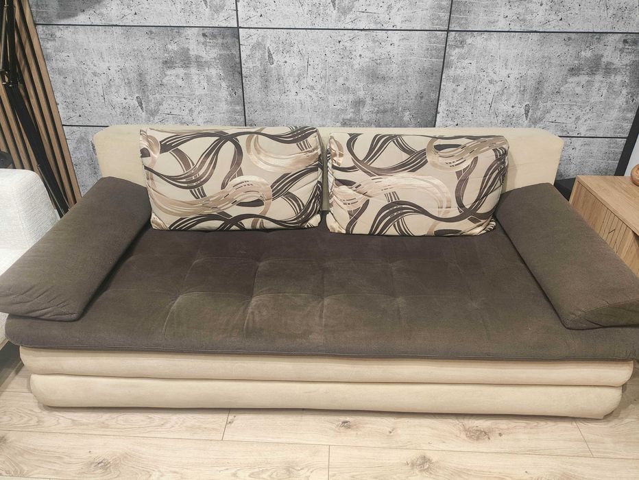 Kanapa rozkładana bez boków