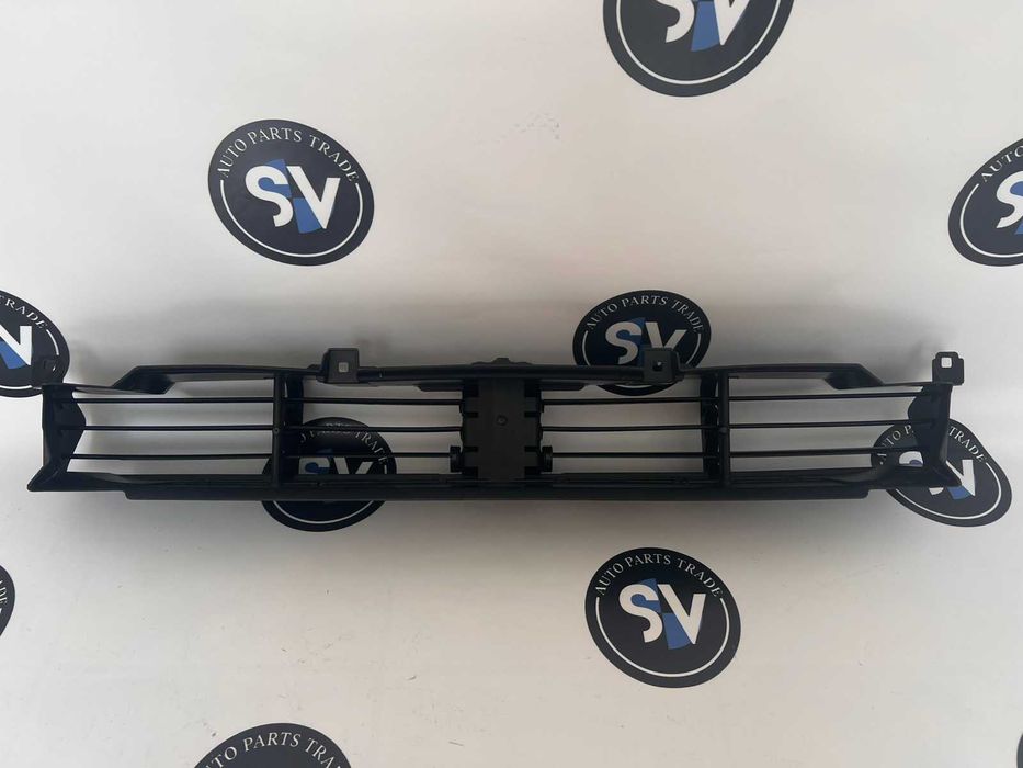 Жалюзі нижні BMW X3 G01 X4 G02 51745A1ACE2 рестайлінг 51137497231