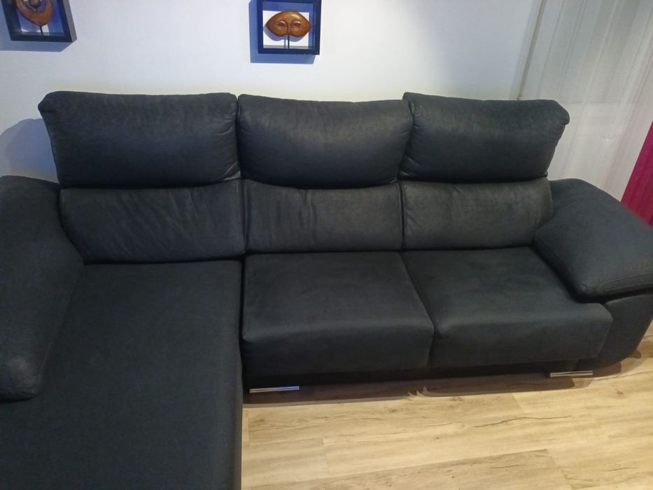 Sofá com chaise longue