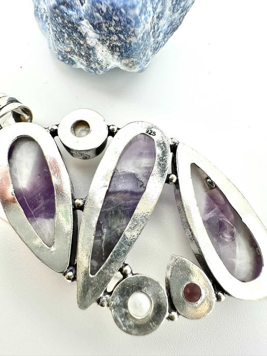 zawieszka, wisior kamień naturalny
Ametyst, perła, kwarc. Próba 925