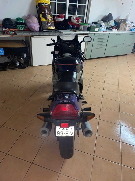 Suzuki GSX 1100F | 1995 | Clássica Japonesa | Mecânica Impecável