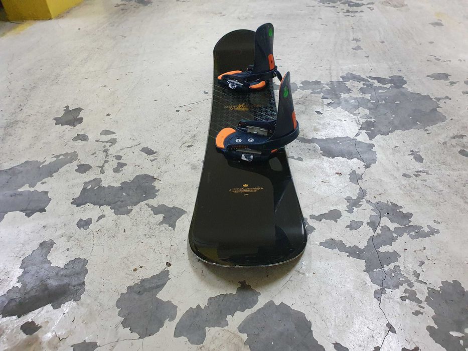 Prancha Snowboard K2 Zeppelin 2007 Estrela • OLX Portugal