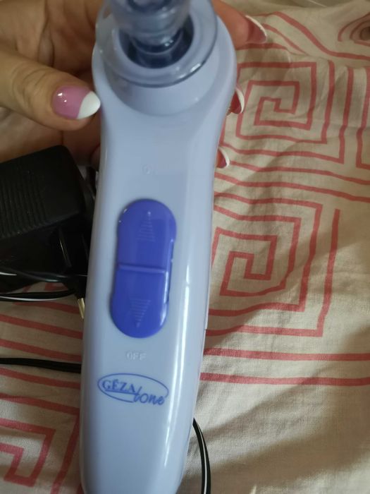 Прибор вакуумный для чистки кожи лица Gezatone Super Clear косметолог