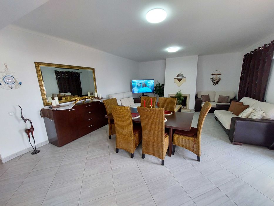 ALVOR SPACE (T2 para férias no Algarve )