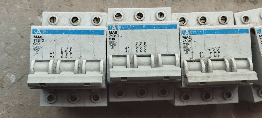 Wyłączniki Sarel MA6 71310 C10