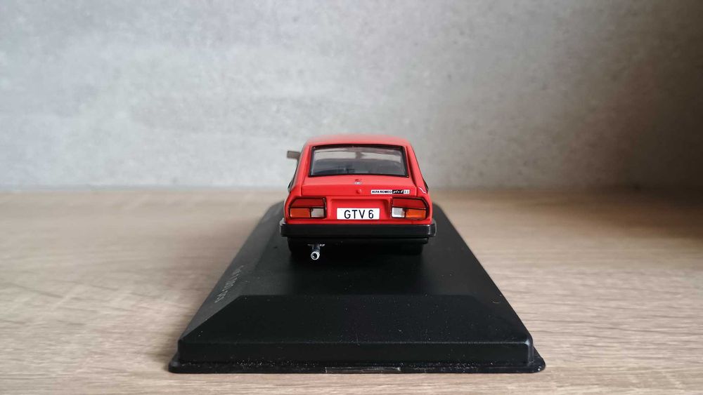 Alfa Romeo GTV6 1985 (Whitebox) 1/43 1:43