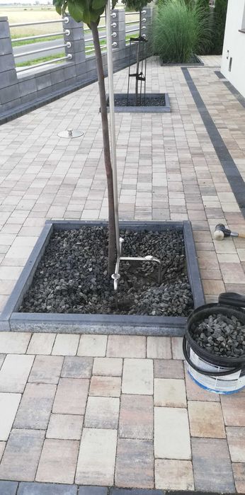 Podpora do drzewka (stojak)