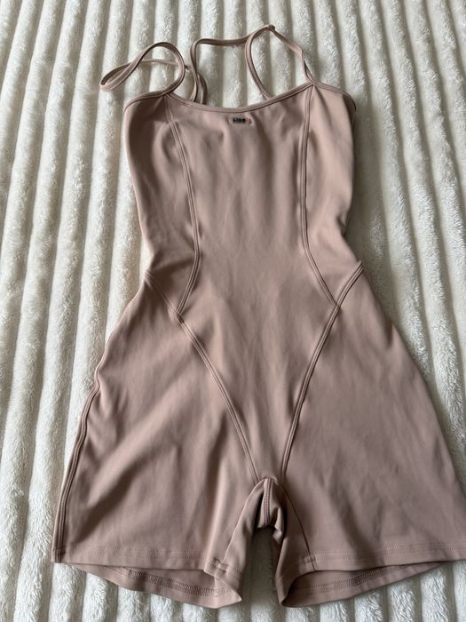 Продам комбинезон размер с в идеальном состоянии