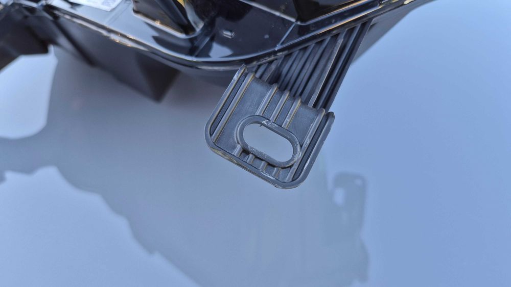 Reflektor Renault Master III IV Lift 260105567R ORYGINAŁ PRAWY IDEALNY
