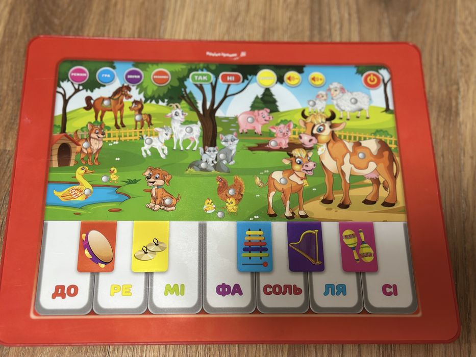 Планшет з тваринками