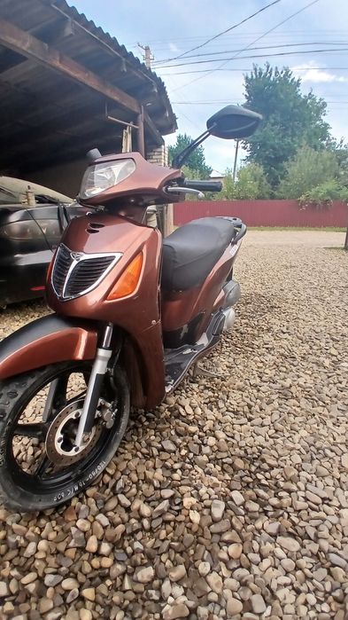 Продам хонда сш 150