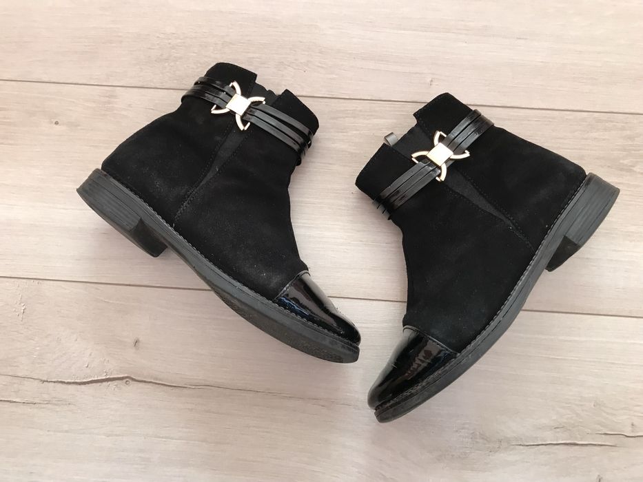 Замшеві весняно- осінні  ботінки, чобітки, черевики дівчаткам  33 раз