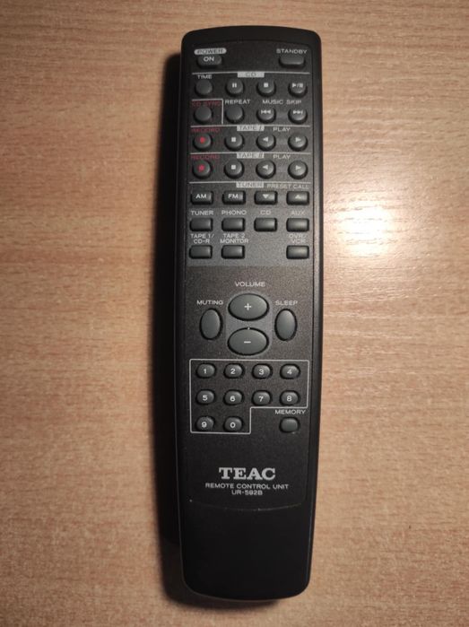 Pilot 592B do wieży Teac