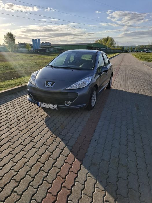 Samochód  osobowy