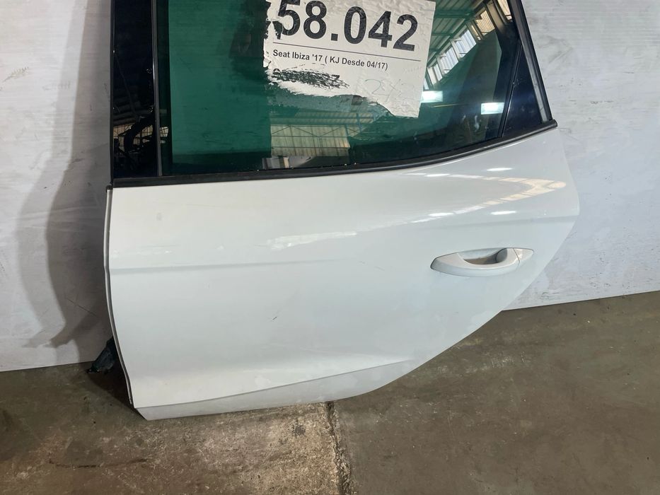 Porta trás esquerda SEAT Ibiza V (KJ1)